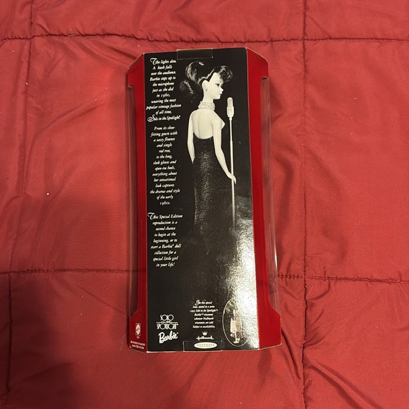 1994 Solo in the Spotlight Reproduction Collector Barbie - Picture 2 of 2